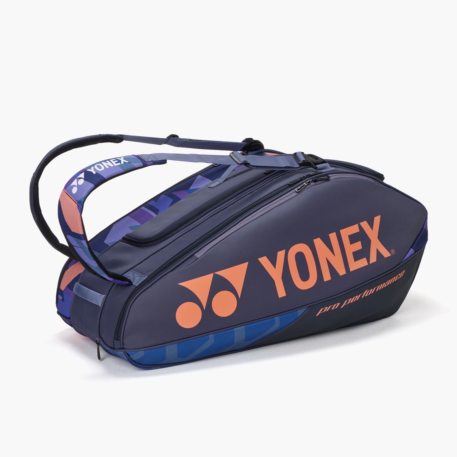 תיק טניס YONEX PRO RACQUET BAG (9PCS) תיק טניס YONEX PRO RACQUET BAG (9PCS)
